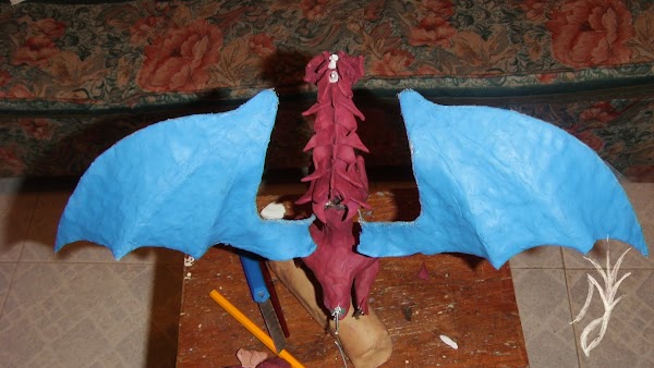 galeria de gaminypobre (muchas, muchas fotos) DragonEn%20PlastilinaII-7