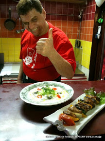 トルコ料理 ジャジュク の作り方 キュウリとヨーグルトの爽やかスープサラダ 南熱海 網代の一軒家レストラン トルコ料理アセナ
