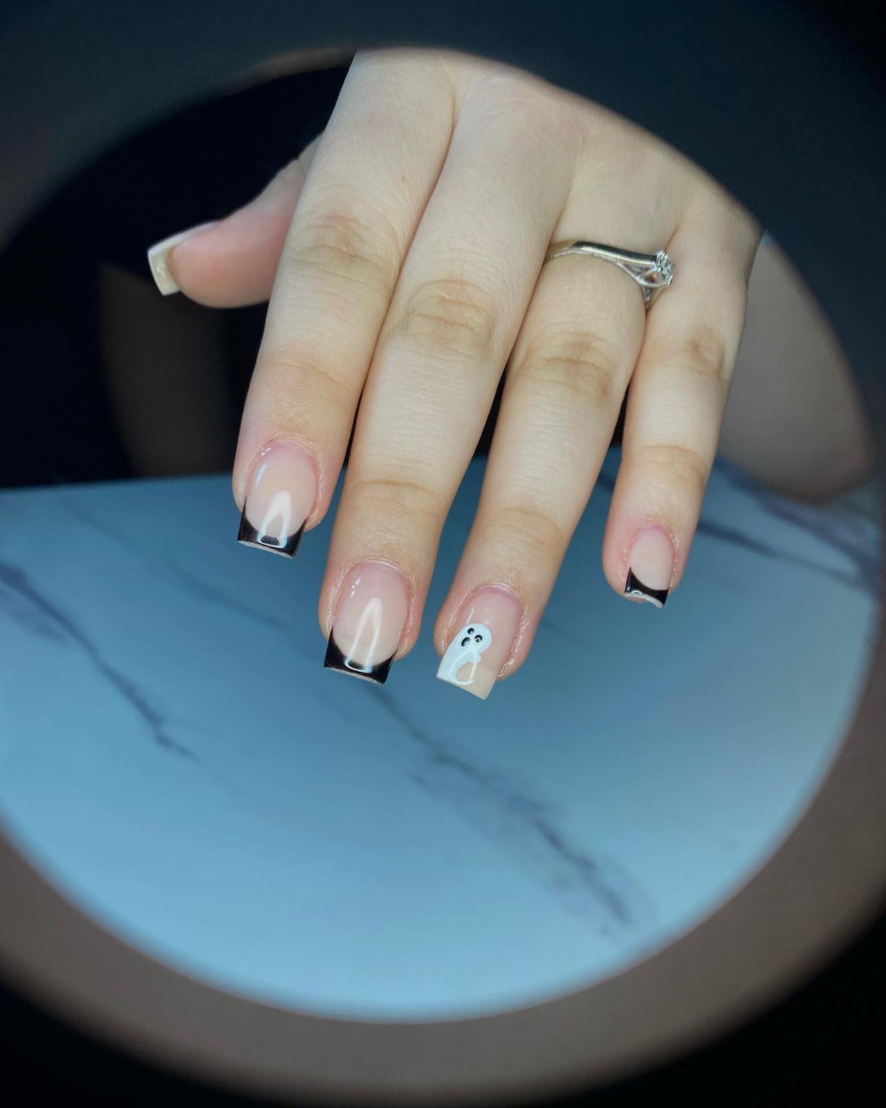 Minimalist Short Nails