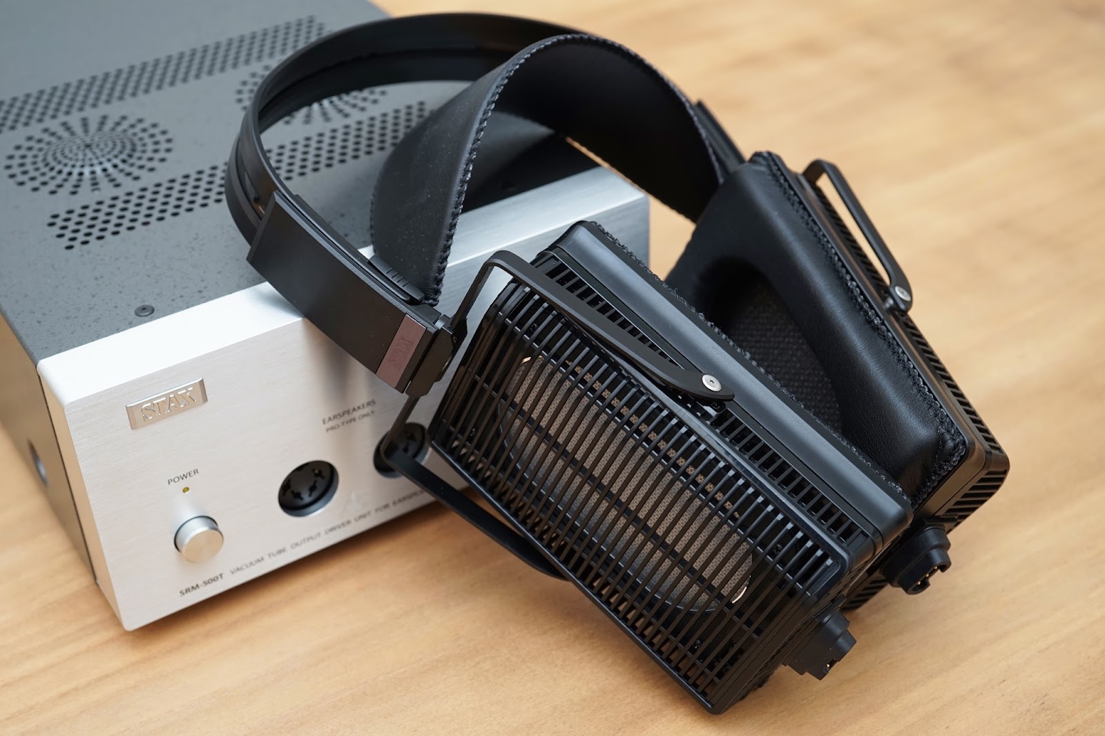 Stax Lambda SR-L500 MK2 + SRM-500T: the purity of Stax Lambda SR-L500 MK2 + SRM-500T: the purity of