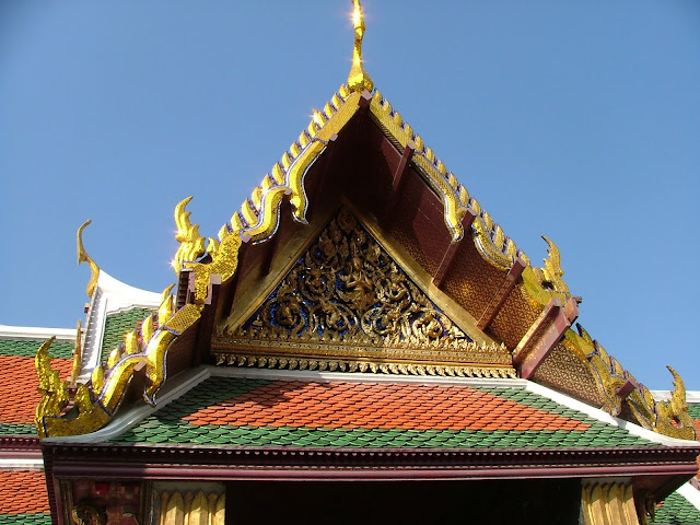 Lo mejor de Tailandia y playas. - Blogs de Tailandia - Bangkok, Palacio Real, Edifio Bayoke y cena crucero (3)