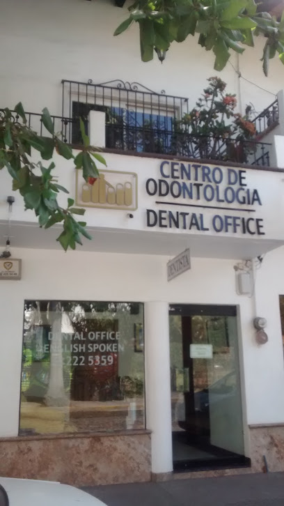 Dentist Dr. Ignacio Gómez