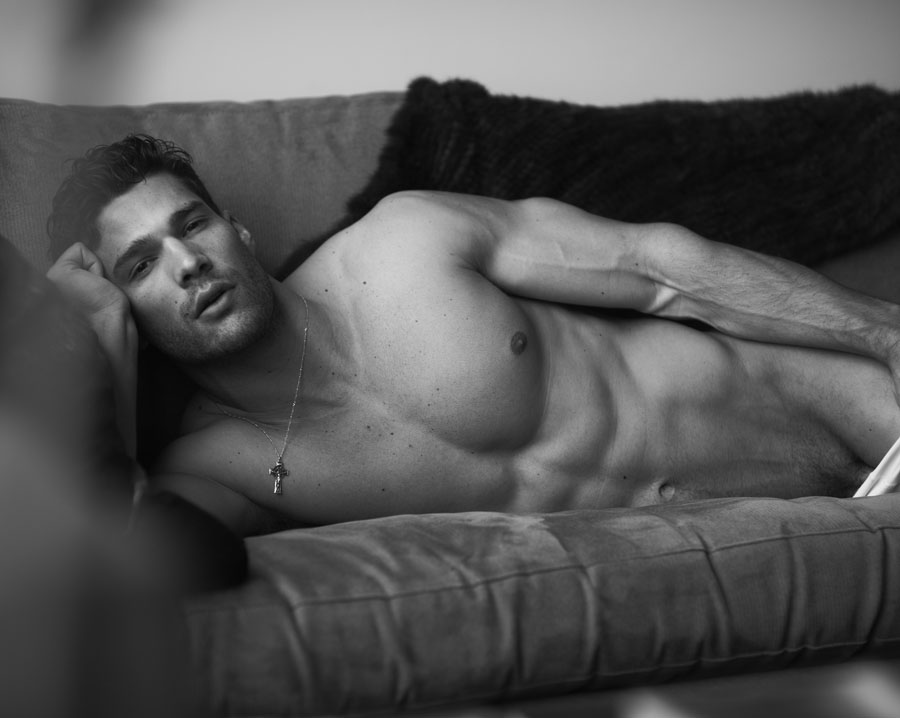 Aaron O Connell By Mariano Vivanco Homotography