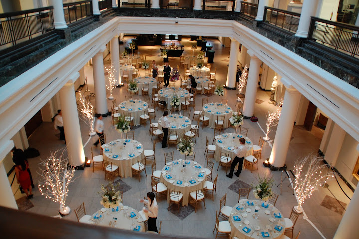 UMMA wedding Ann Arbor, MI Museum of Art with TwoFoot Creative wedding planner and Flowers by Heidi