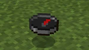 How to use the compass in Minecraft?