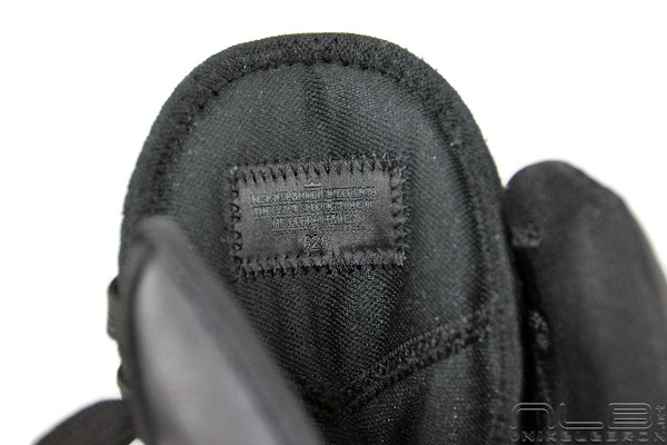 Nike Air Max LeBron 8 V1 Triple Black Showcase in HD