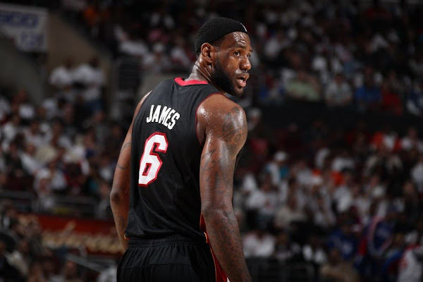 Wade amp James Take Care of Business LeBron 8 PS Away Debuts