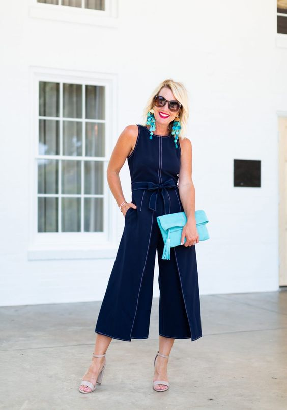 Jumpsuit with sunglasses