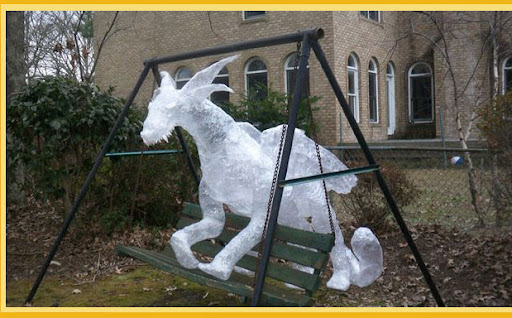 6 Amazing Scotch Tape Sculptures [PHOTOS]