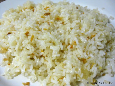 Garlic Fried Rice - Photo by Taste As You Go