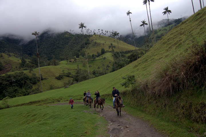 Колумбия : По дороге с облаками