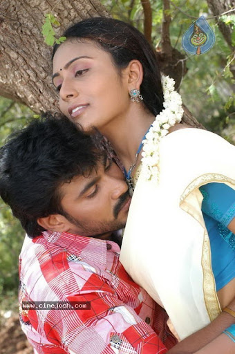 Keezha Theru Kicha Movie Hot Romance Photos