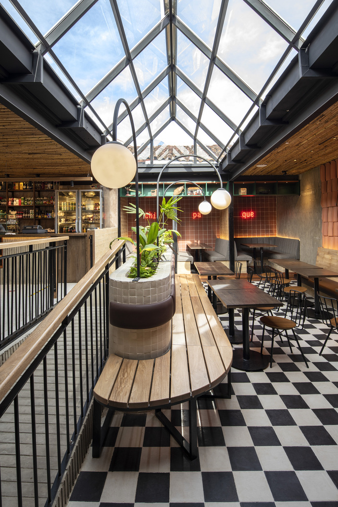 Thiết kế quán cafe phong cách Địa trung hải mang hơi thở từ thiên nhiên.