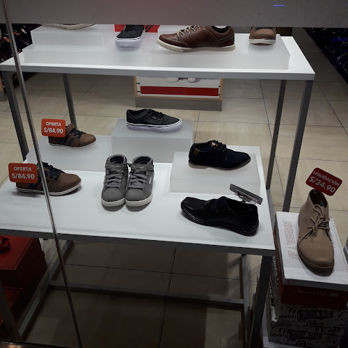 Mall Plaza Arequipa, 1 piso, A 1021 - 1023, Av. Ejercito 793, Cayma 04013, Perú