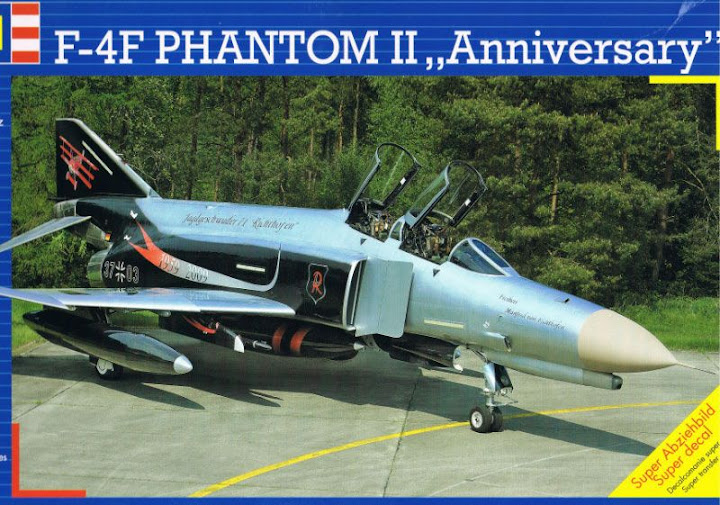 Phantom II déco anniversaire JG 71 [Revell] 1/72 F-4F%20Phantom%20II%20anniversary