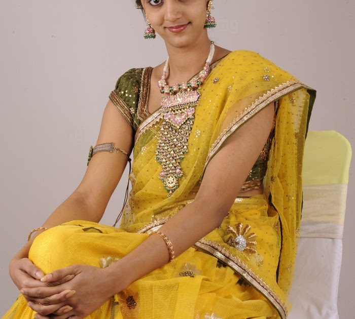 700px x 630px - Jr NTR Wife Lakshmi Pranathi Wedding Saree HD LatestSexiezPix Web Porn