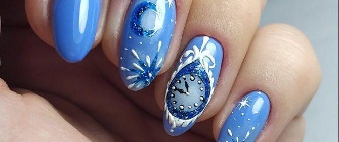 Unusual manicure with clock for New Year 2022 11