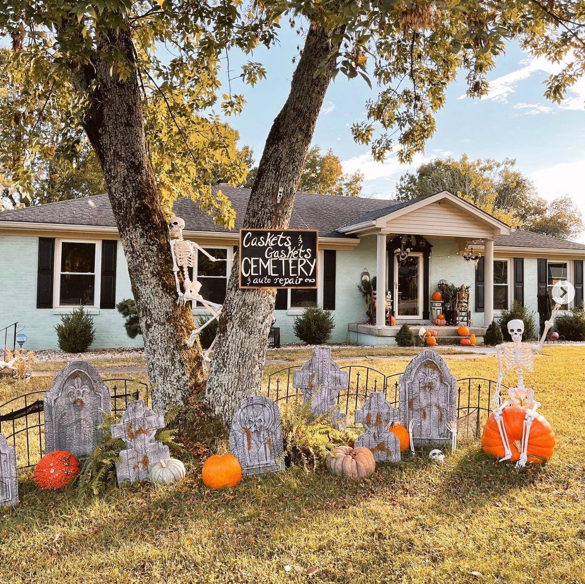 Halloween decorations for the yard 