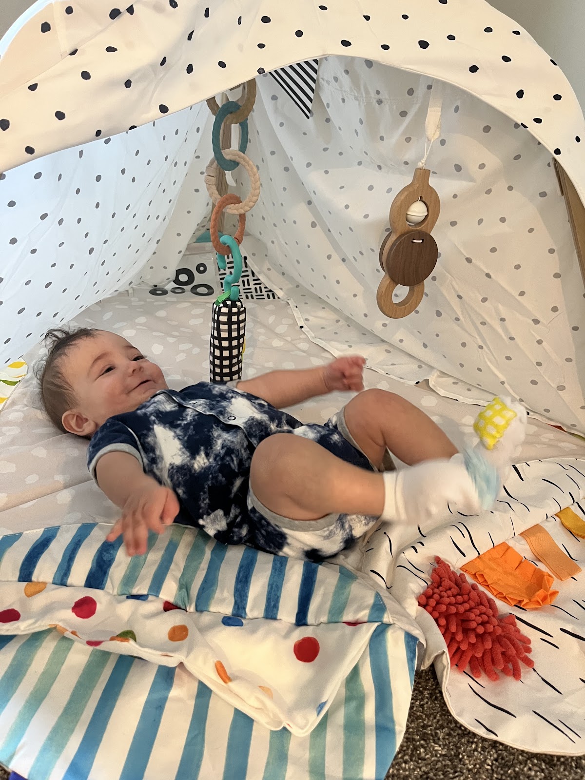 sensory play activities for 5-month-old