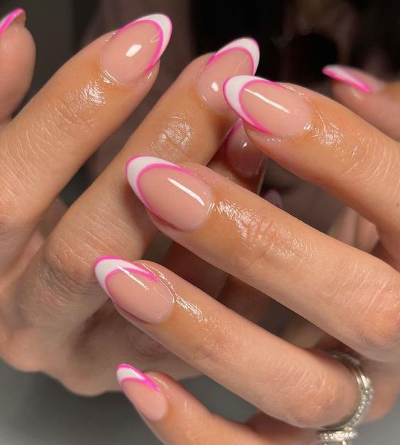The timeless beauty of the french nail desgn