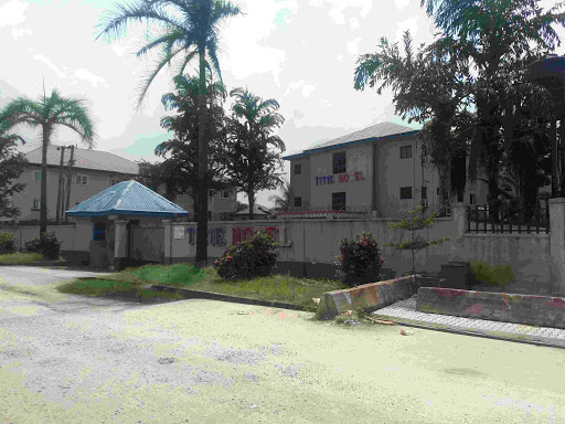 Titie Hotel