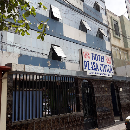 Hotel Plaza Cívica