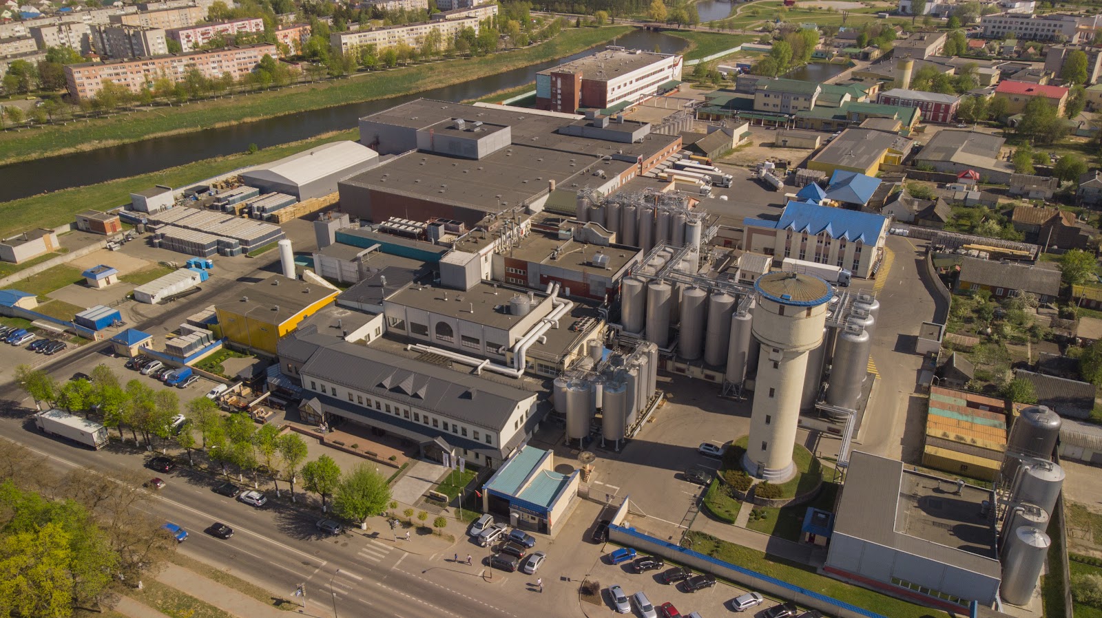 лида промышленный город. лидская лакокраска. лида заводы. производство здание. лида заводы.