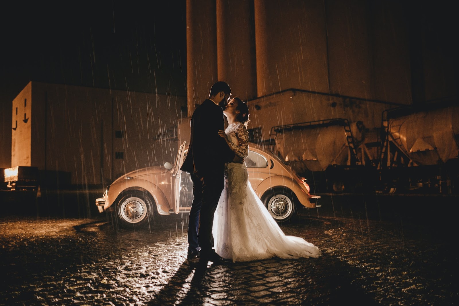 rain in wedding - Minstrel Court