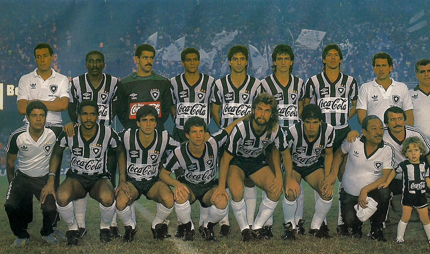 Foto do time do Botafogo campeão carioca invicto de 1989