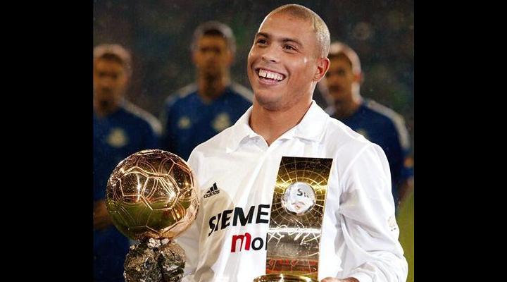 Pallone d'Oro | La Resurrezione di Ronaldo: il Fenomeno piazza il Bis  (2002) | TuttoCalcio360°