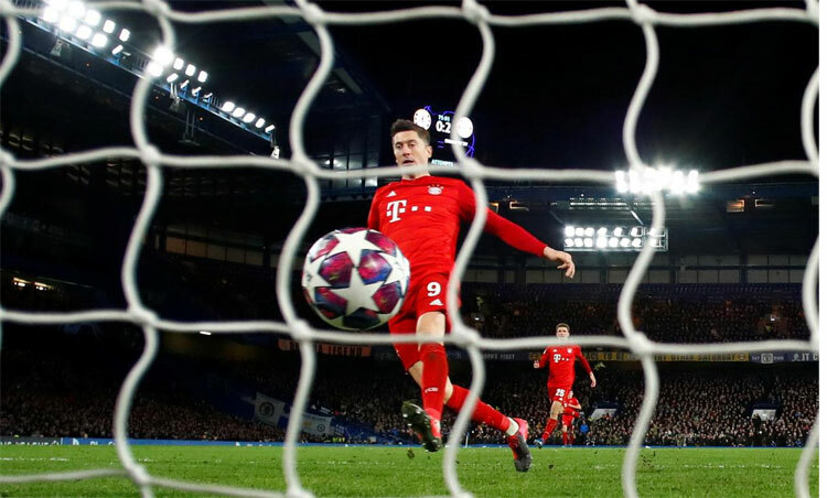 Bayern gây chấn động sân Stamford Bridge cũng như đấu trường châu Âu. Ảnh: Reuters.