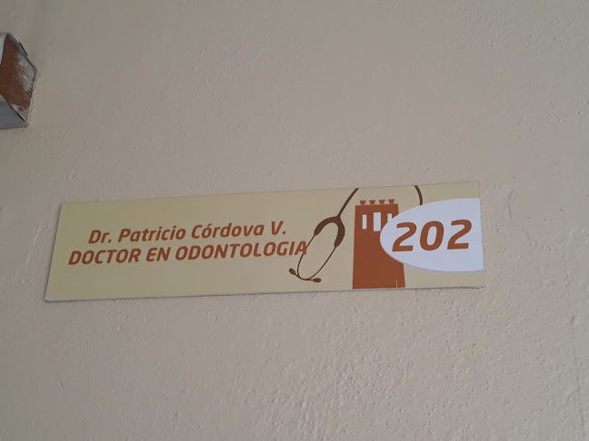 Dr. Patricio Córdova - Cuenca