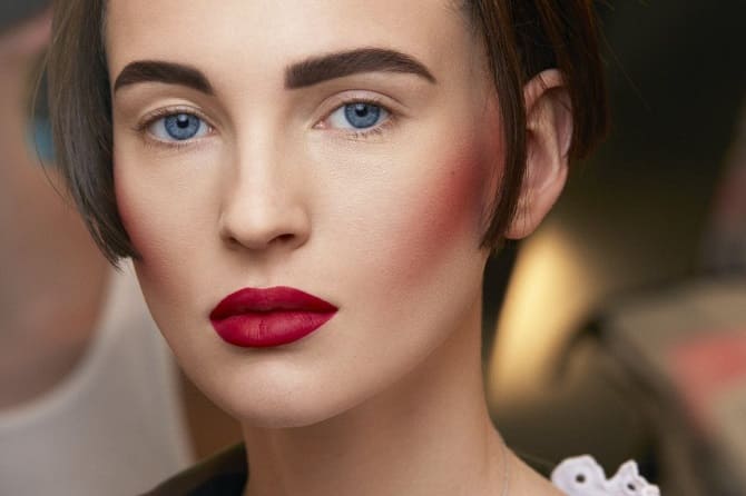 Fashion makeup spring-summer 2022: 6 main trends