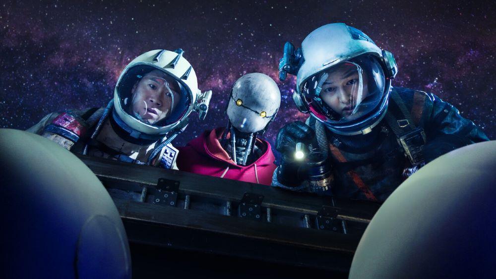 3.SPACE SWEEPERS 4