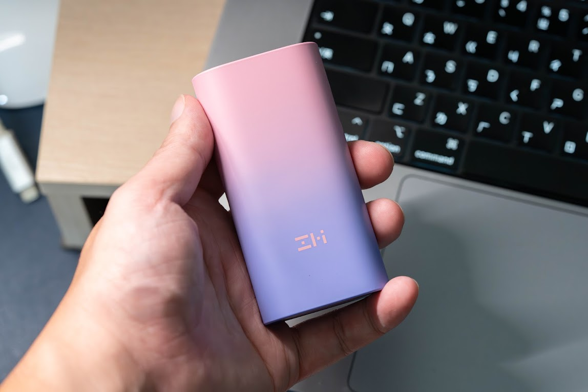 ZMI QB818 +  Xiaomi PB1030ZM 行動電源雙開箱