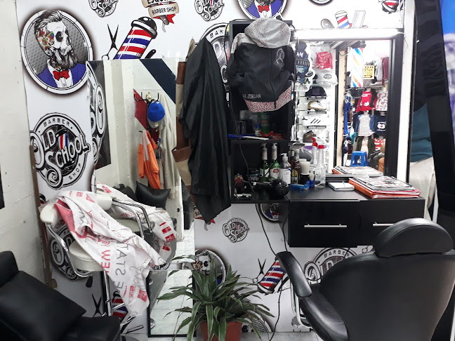 Old School Barber Shop - Barbería