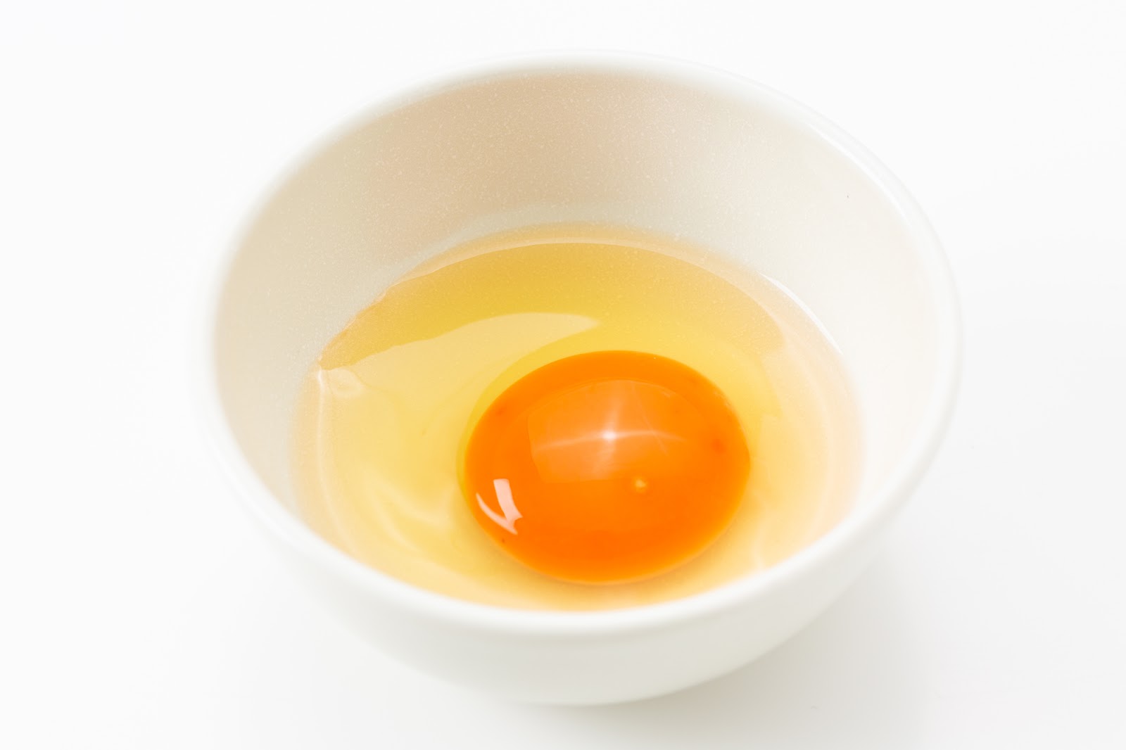 生卵が気持ち悪くて苦手な人でも食べれる解決策！北海道の養鶏場が解説します