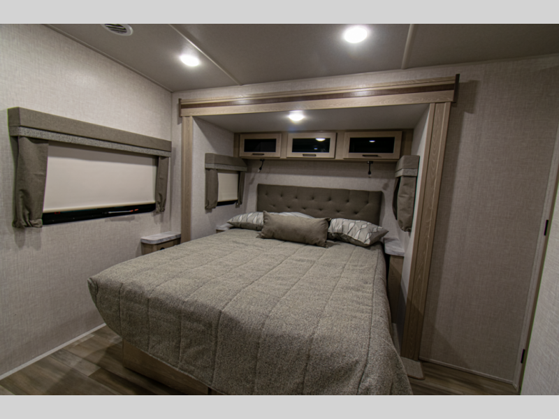 Find more RVs for family vacations at Gillette’s RV today.