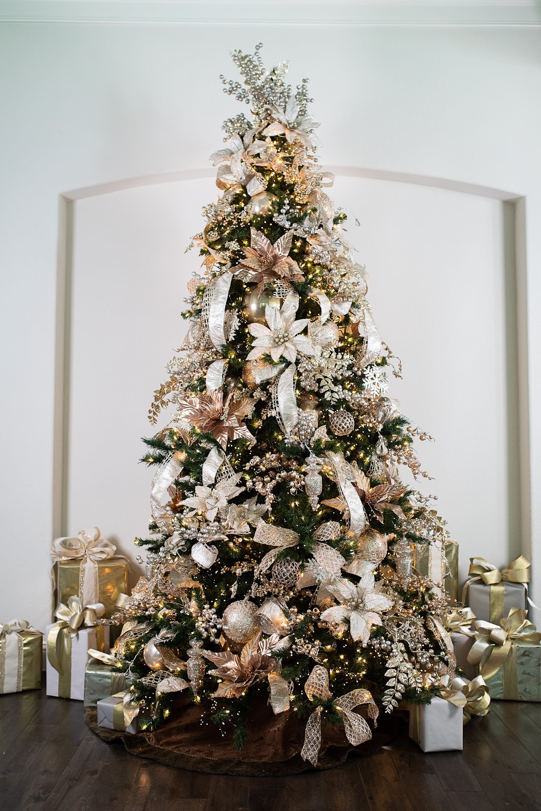 Top Trends In Christmas Home Decor For 2020 Decorator S Warehouse