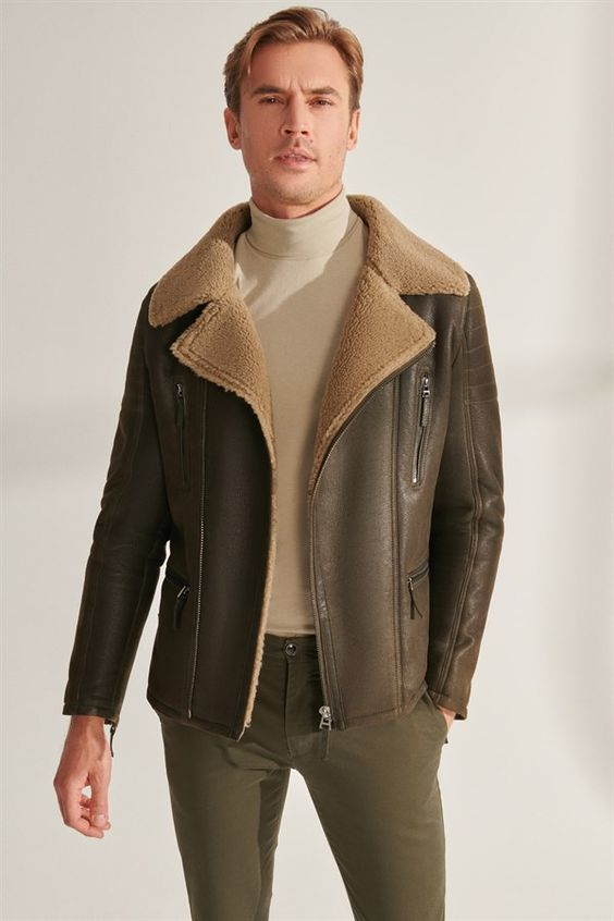 How to Wear a Leather Aviator Jacket? 5 Fashion Tips for Men!