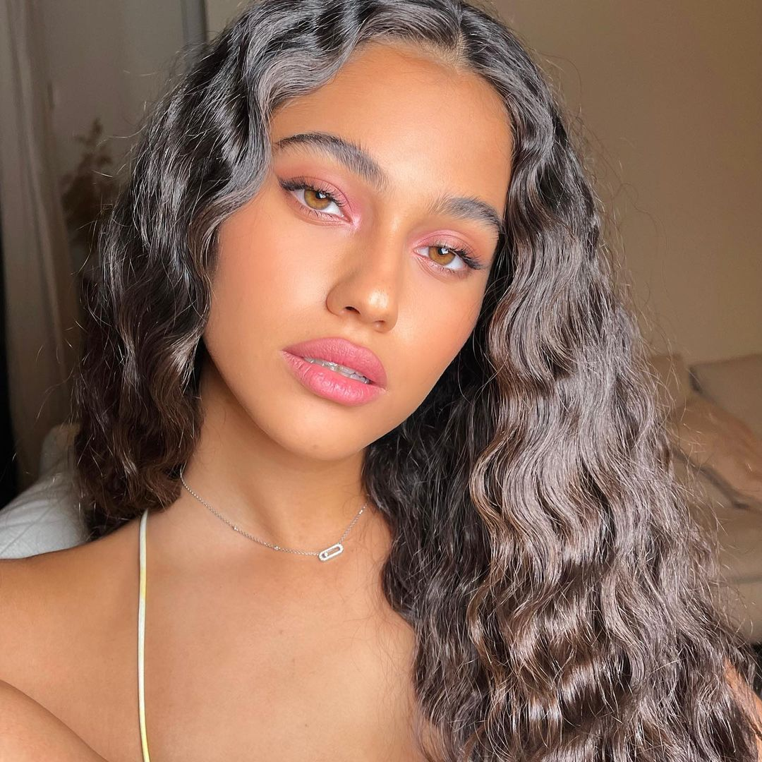 Baby Pink Natural Eye Makeup Look