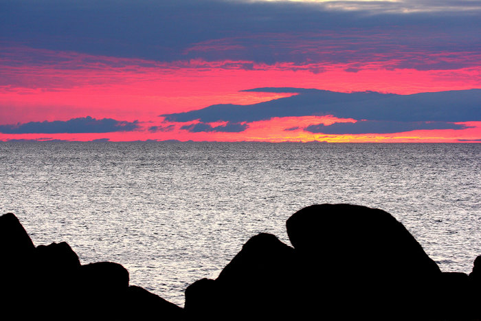 Sunrise on Lake Superior by Glenda Mueller