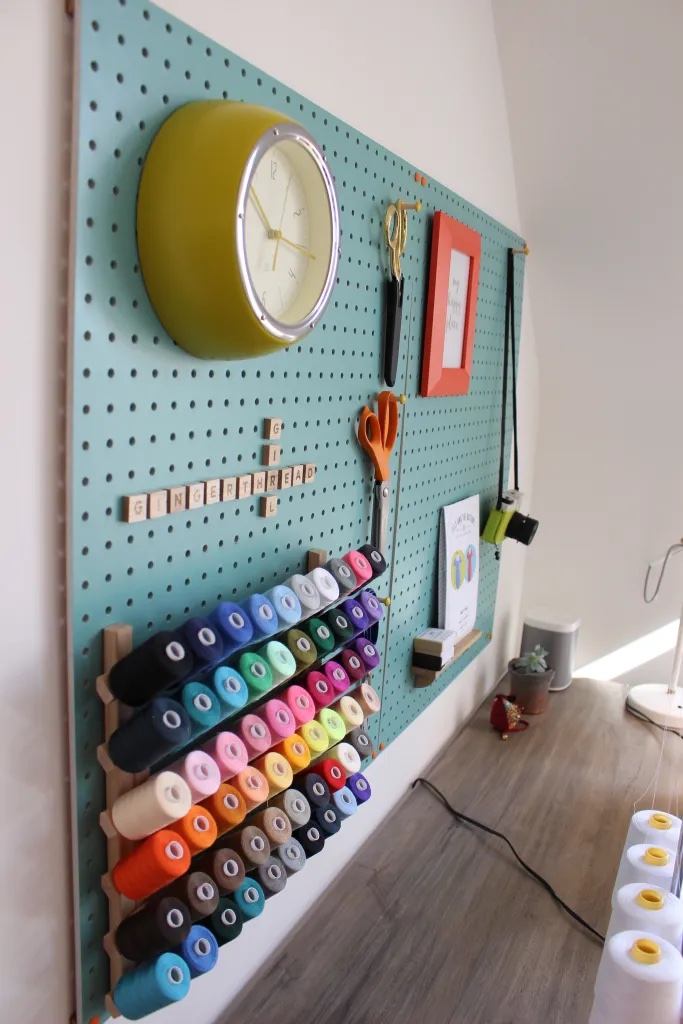 How To Make A Thread Storage Rack