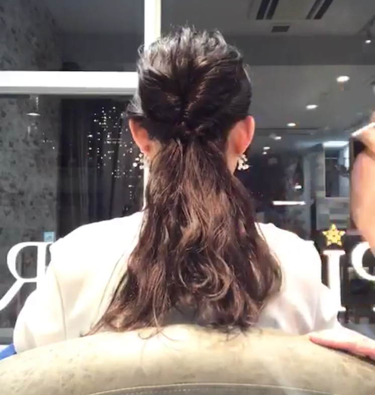 くるりんぱだけでok 簡単ゆるふわ エルサ風ヘアアレンジ