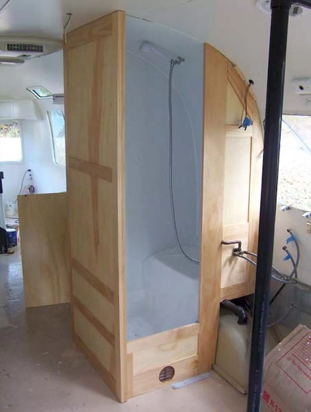 Diy Rv Shower Remodeling Ideas In The World Commutter