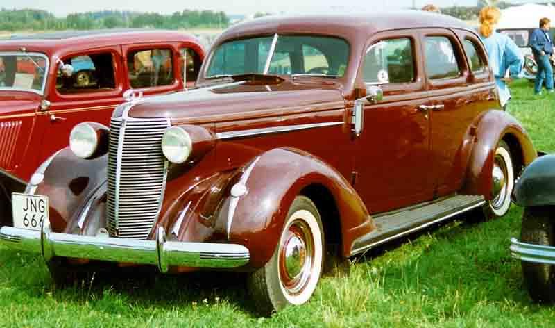 Nash Ambassador 6 от 1937 г.
