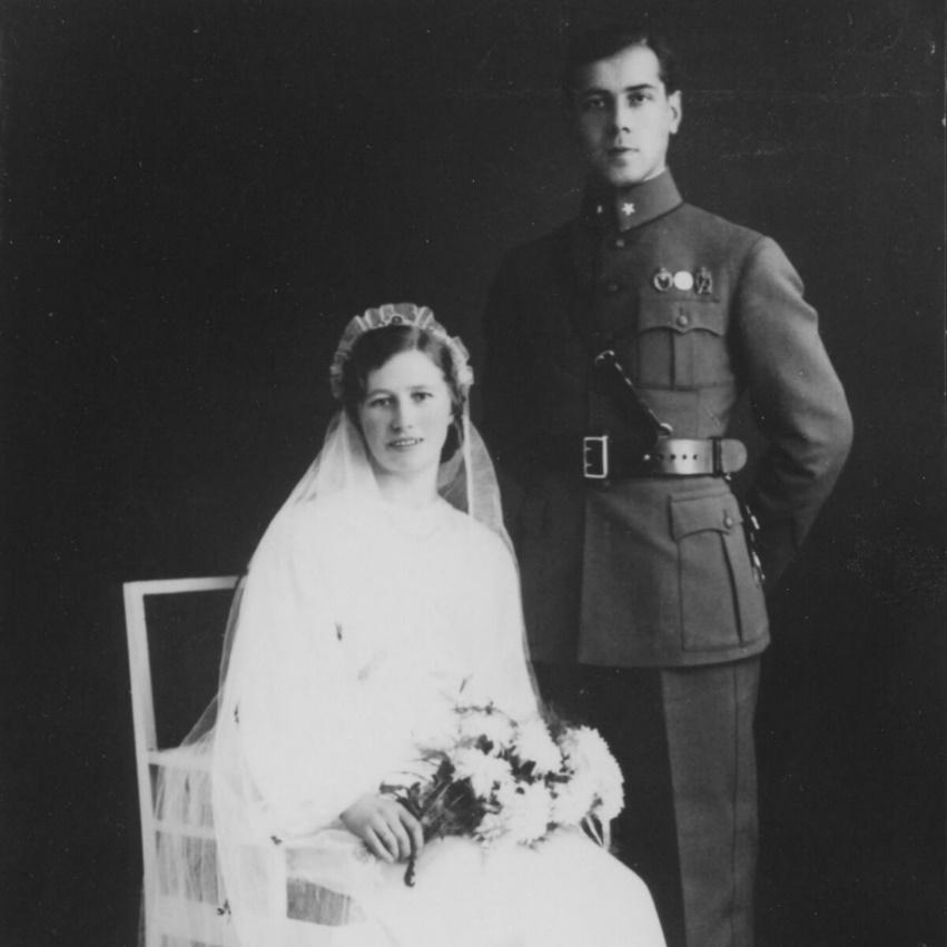 «Kampen om Narvik»: - Norske kvinner donerte brudekjolene sine til soldatene