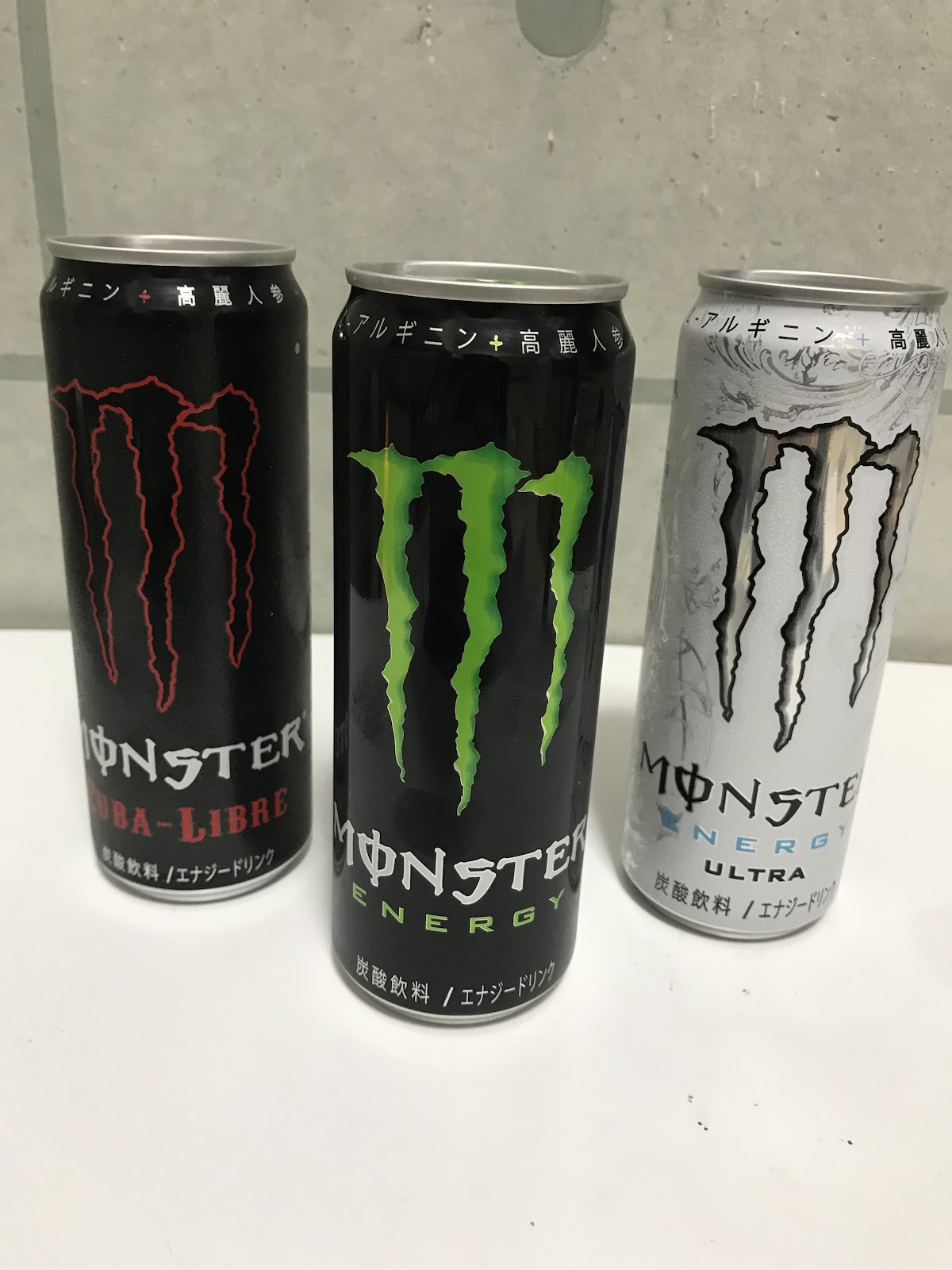 ４６ モンスターエナジー3種類の飲み比べ アクト Act スタッフブログ