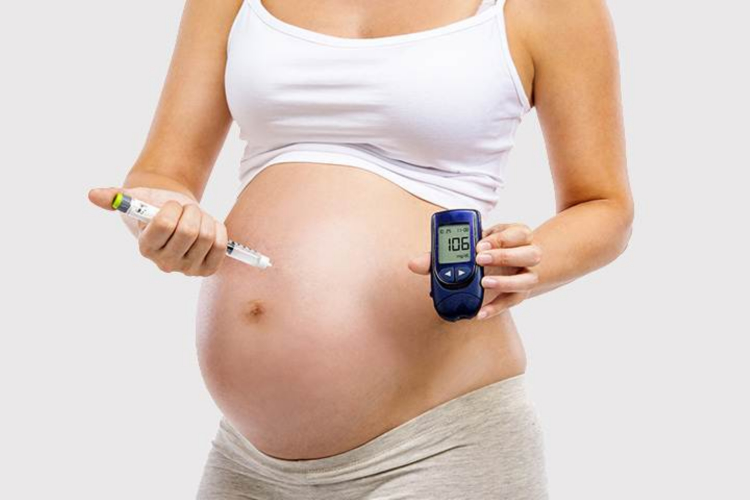 Rất nhiều nguy hiểm mà mẹ và bé có thể đối mặt trong giai đoạn thai kỳ bị rối loạn đường huyết