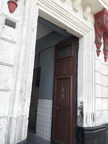 Opiniones de Care Medic en Arequipa - Médico